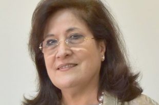 الأديبة الكويتية سهام الفريح